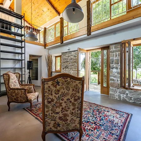 Apartamento Pueblo Karin *