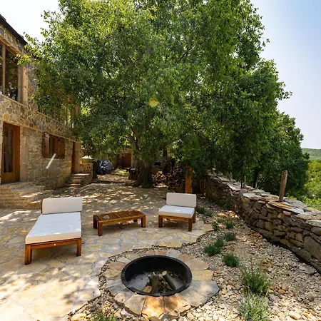 Pueblo Karin * Gornji Karin